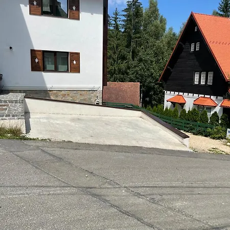 Cosy&Minimalistic Apartments - Haret Building Sinaia Esterno foto