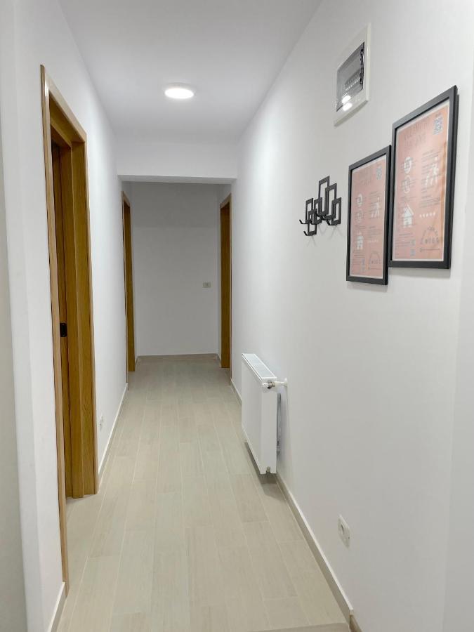 Appartement Cosy&minimalistic - Haret Building Sinaia