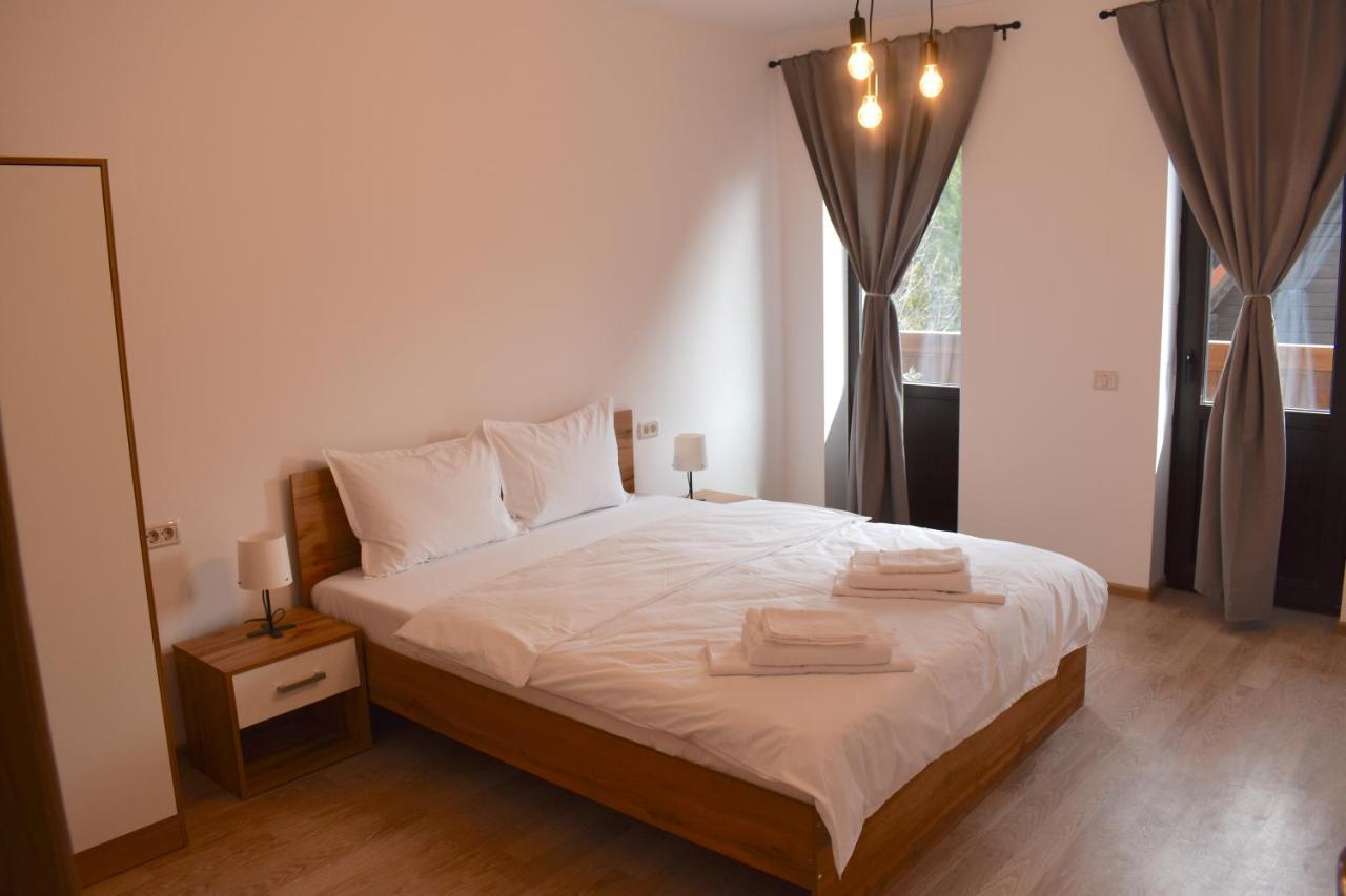 Cosy&minimalistic - Haret Building *