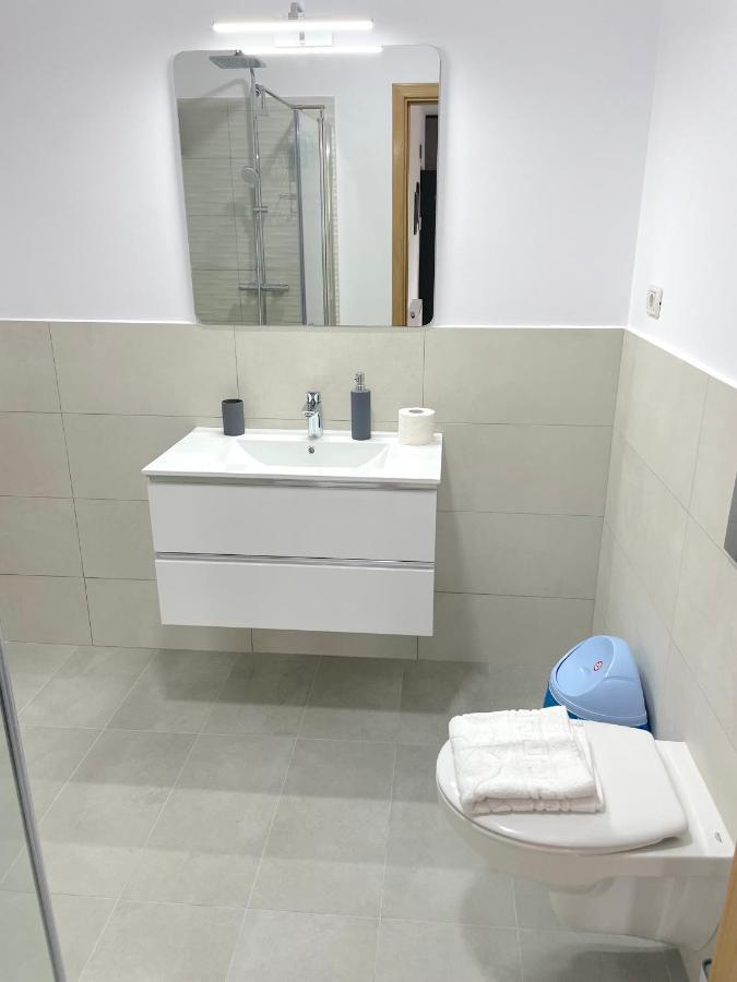 Cosy&minimalistic - Haret Building Apartamento